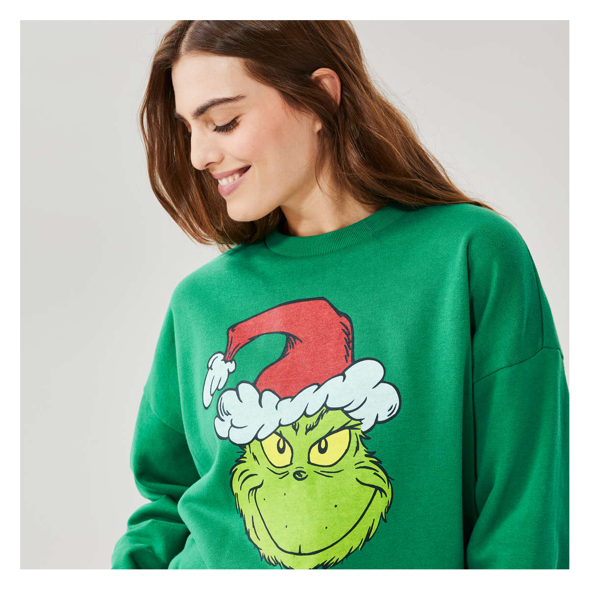 Green grinch sweatshirt hotsell